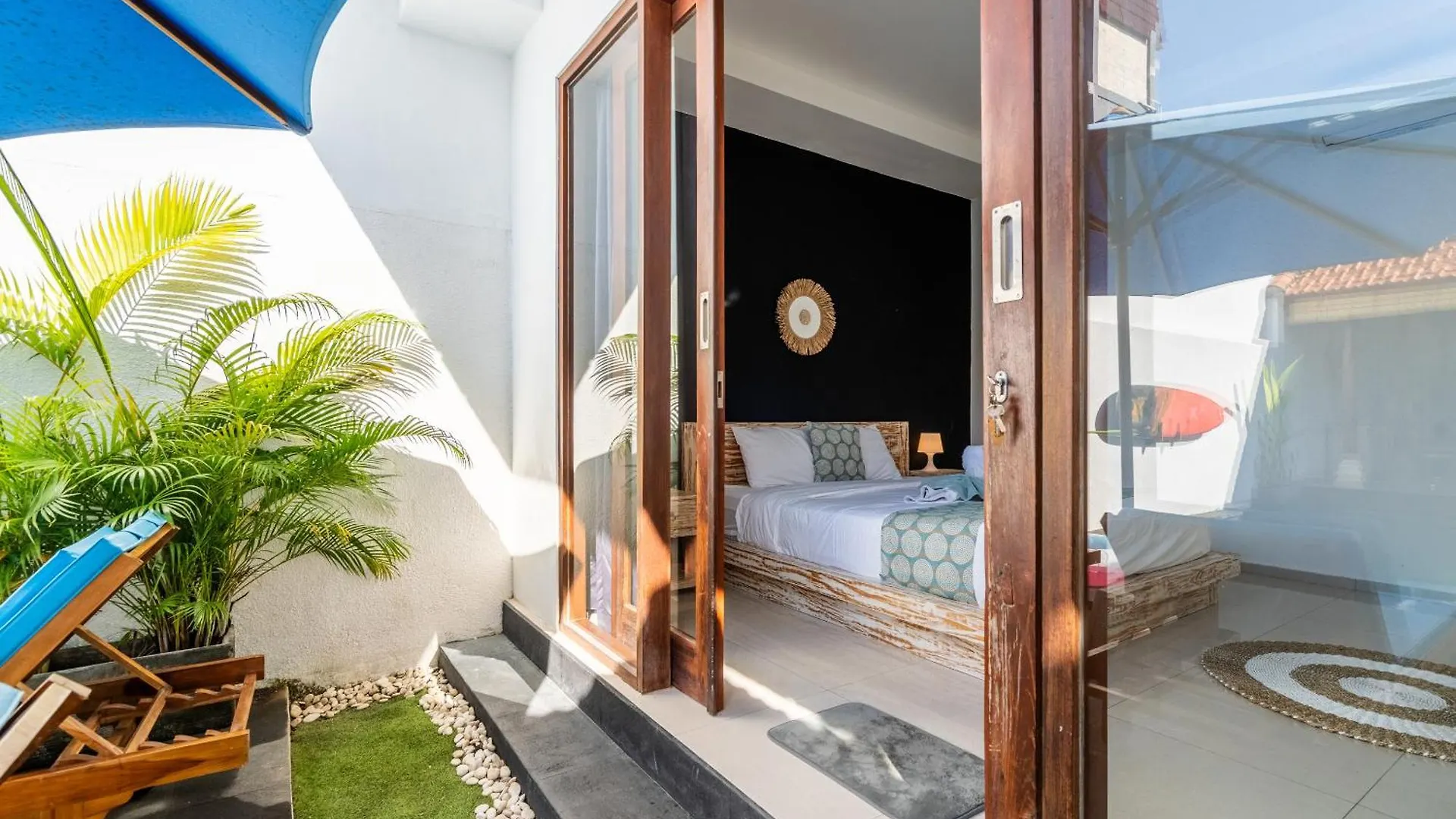 Private Suite In Tropical Pool Villa Seminyak Indonézia