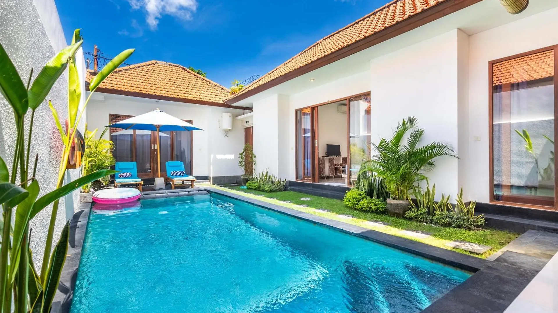 Private Suite In Tropical Pool Villa Seminyak Indonézia
