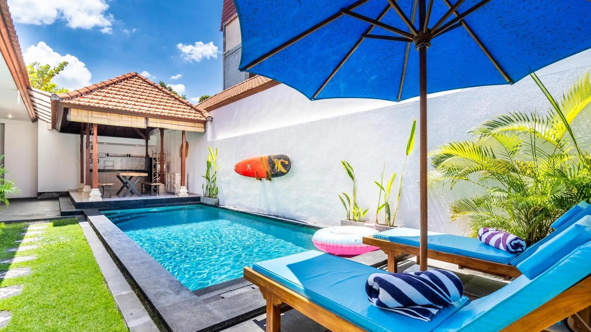 Private Suite In Tropical Pool Villa Seminyak