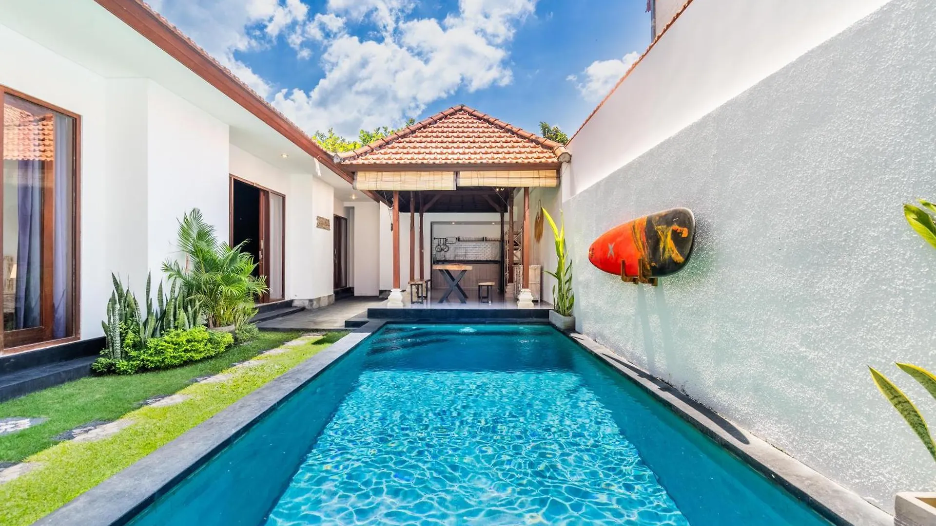 Private Suite In Tropical Pool Villa Seminyak  Guest house Seminyak (Bali)
