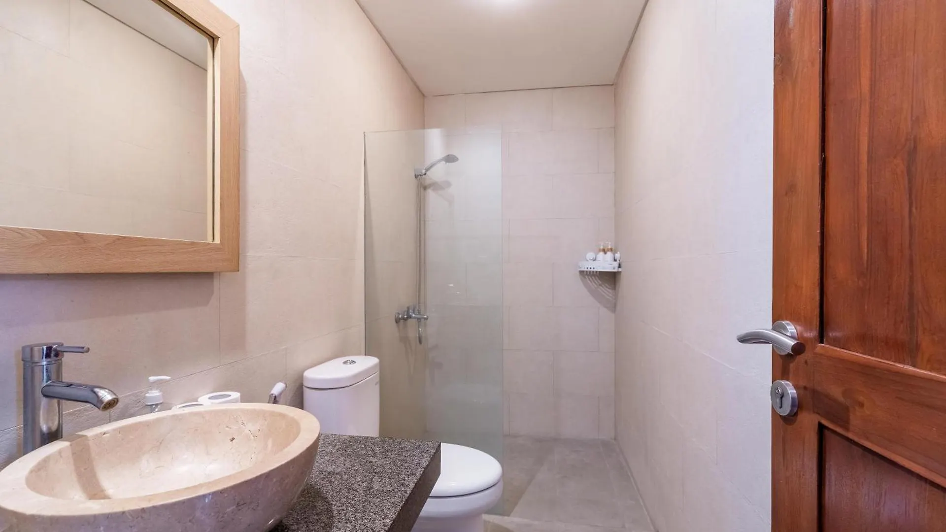 Private Suite In Tropical Pool Villa Seminyak  Guest house