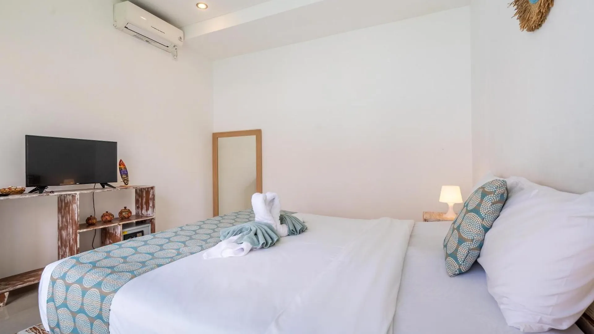 Private Suite In Tropical Pool Villa Seminyak  Guest house Seminyak (Bali)